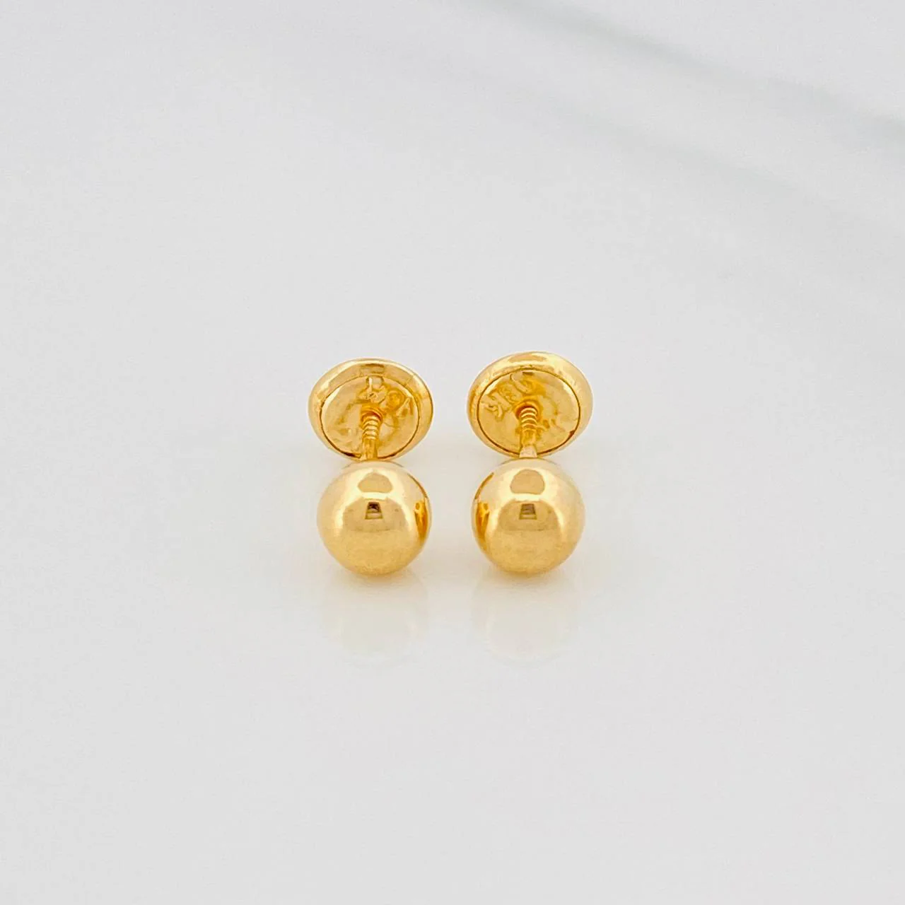 Topos Bola Lisa 0.6 g / 5 mm Oro Amarillo 18K