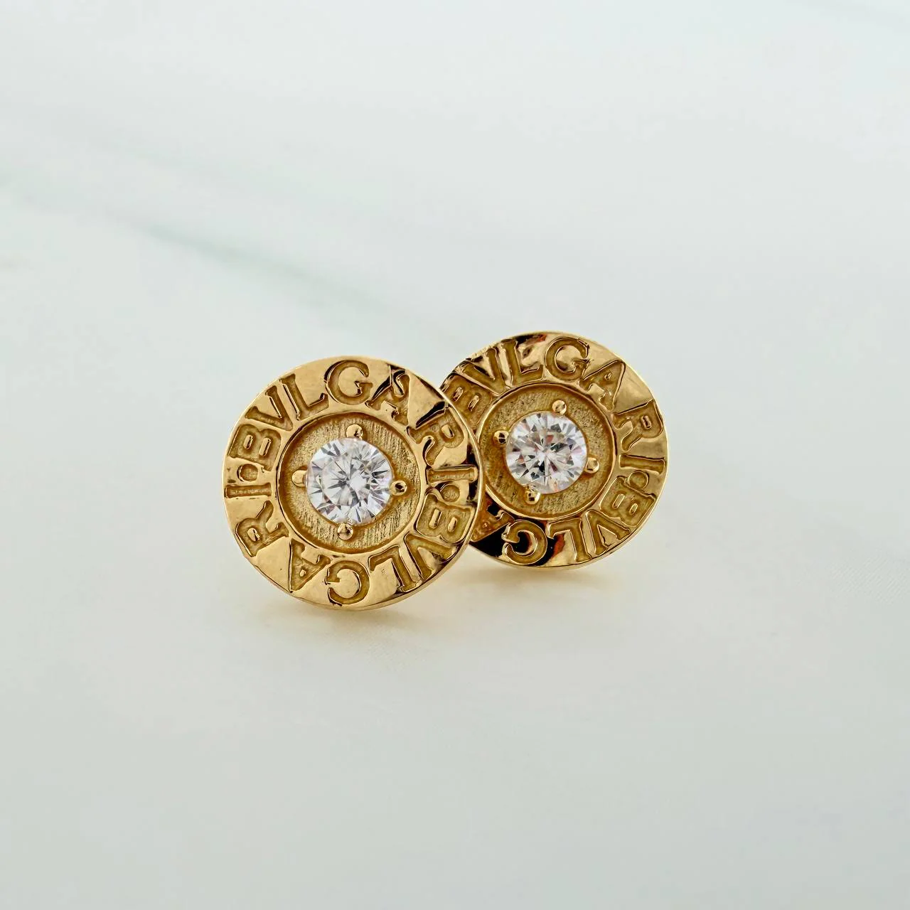 Topos Bv 2.45gr / 9.71mm Oro Amarillo 18K %