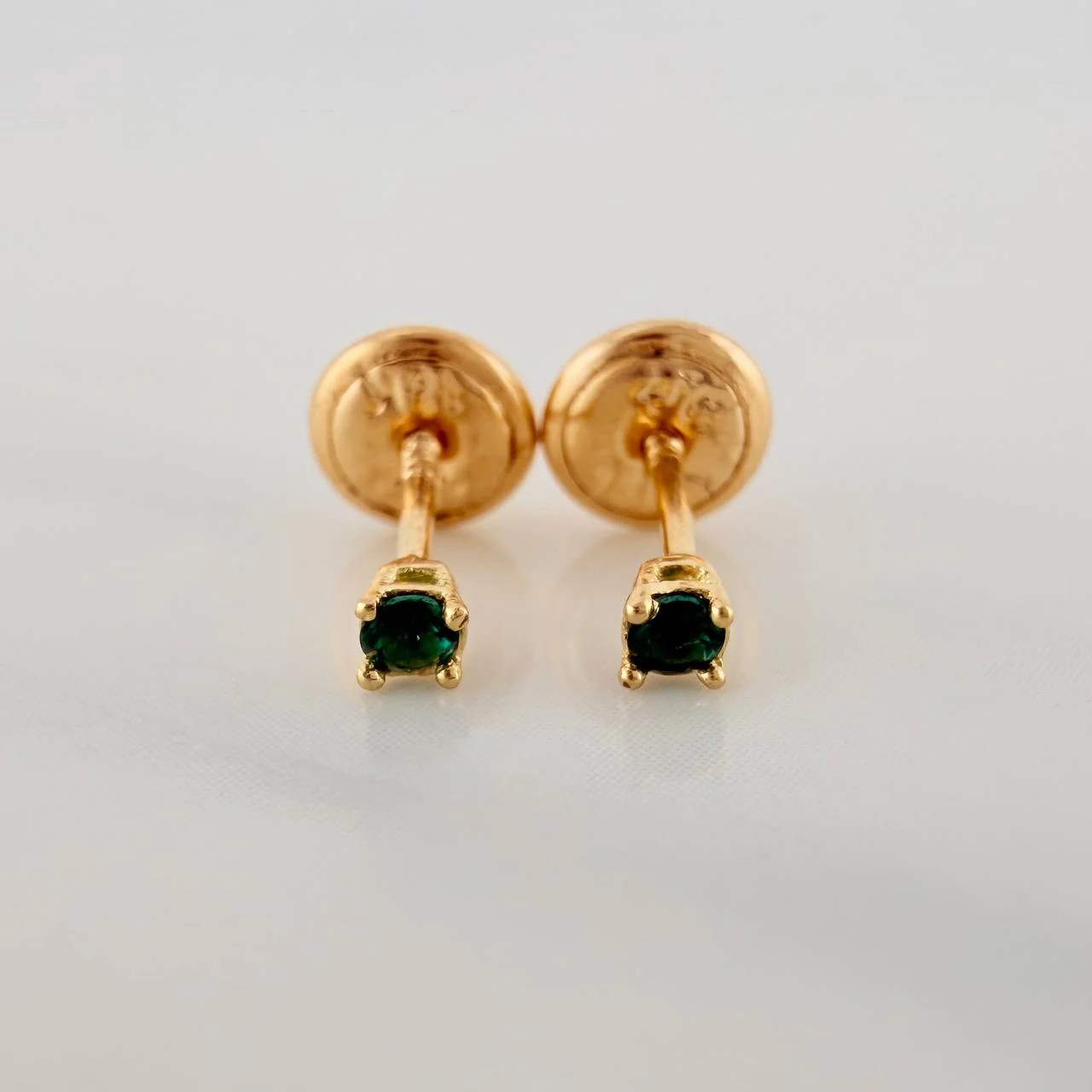 Topos Chispa 0.5gr / 1mm Oro Amarillo 18K &