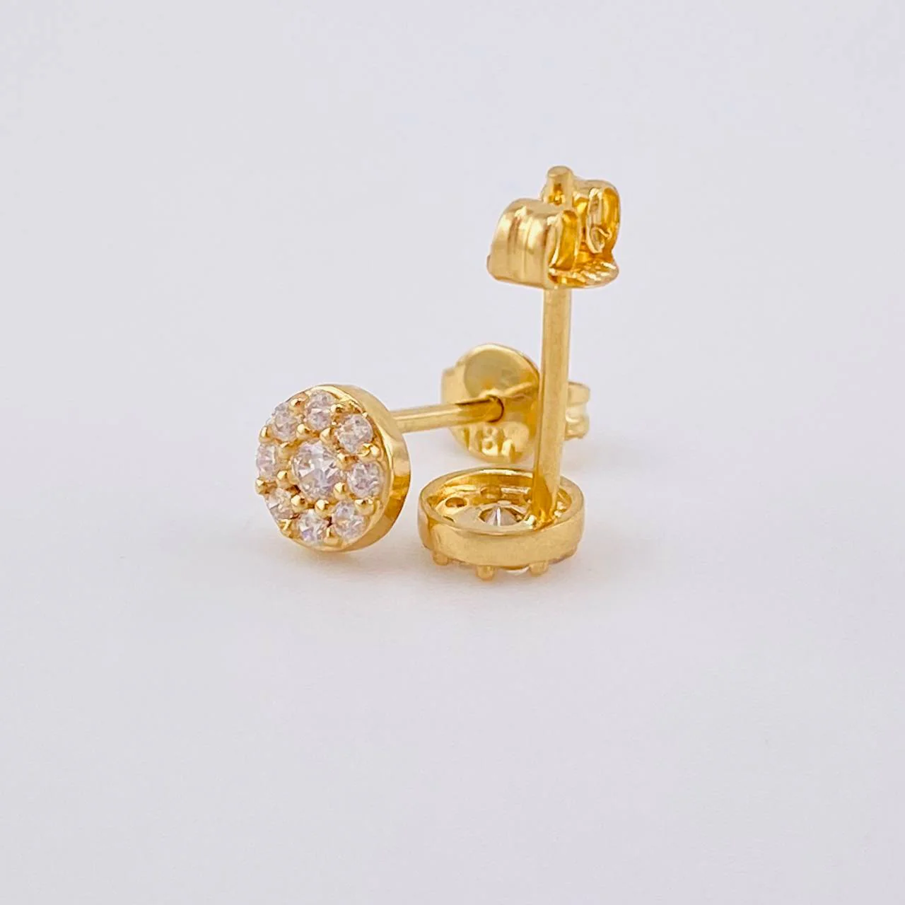 Topos Circular Tupido 1.05g / 5.3mm Oro Amarillo 18K - Image 2