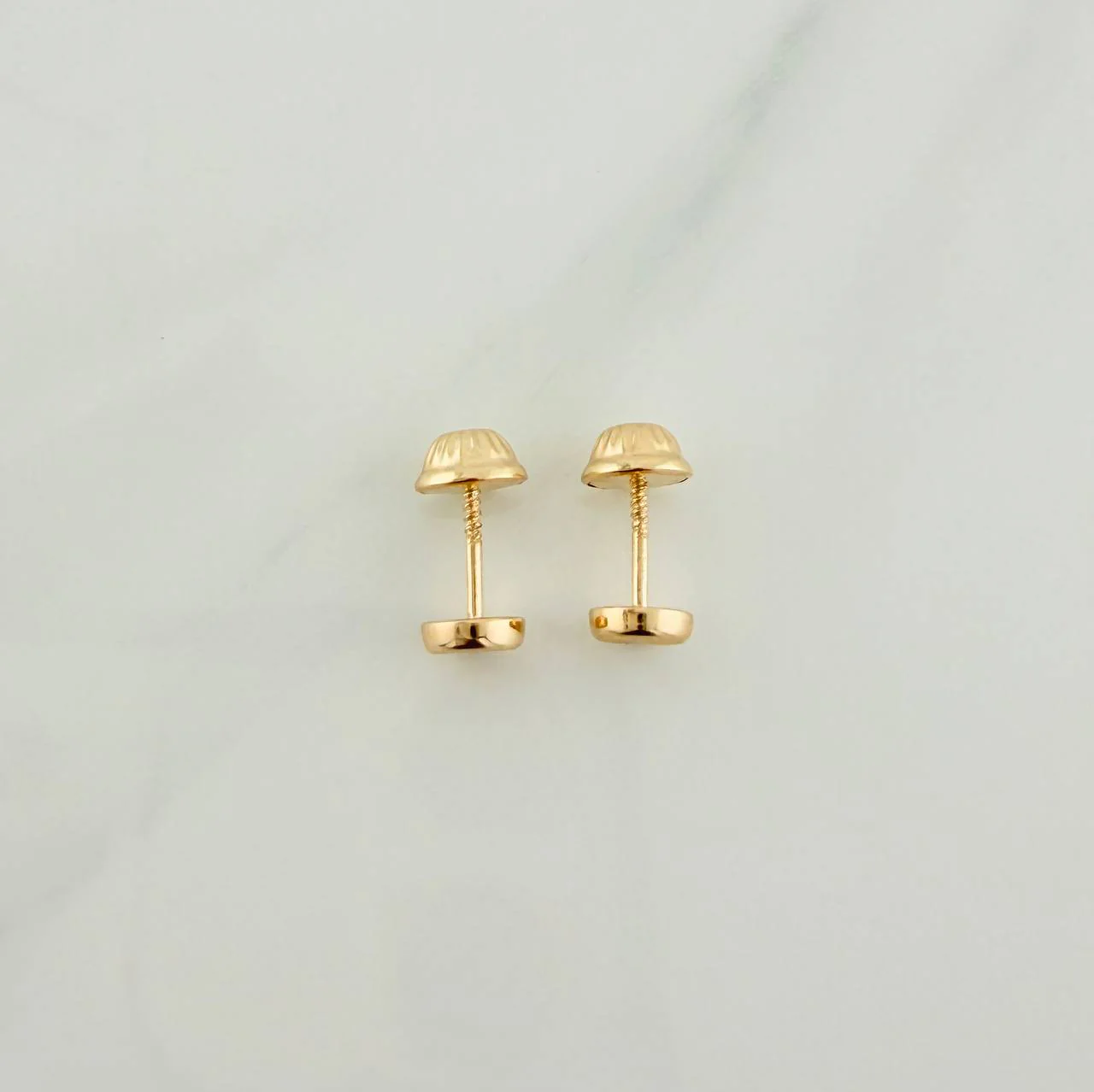 Topos Circulo 0.5gr / 4.89mm Oro Amarillo 18K % - Image 3