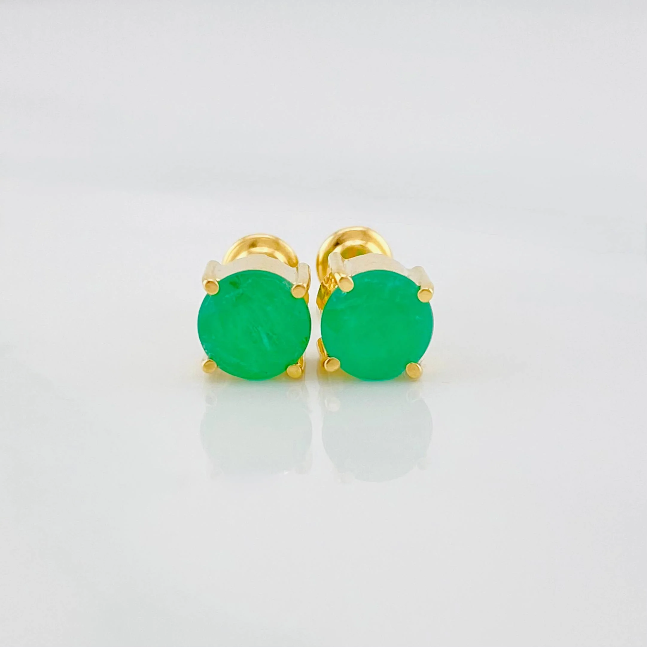 Topos Circulo Esmeraldas 1,80 Qts 1.9 g / 6.2 mm Oro Amarillo 18K