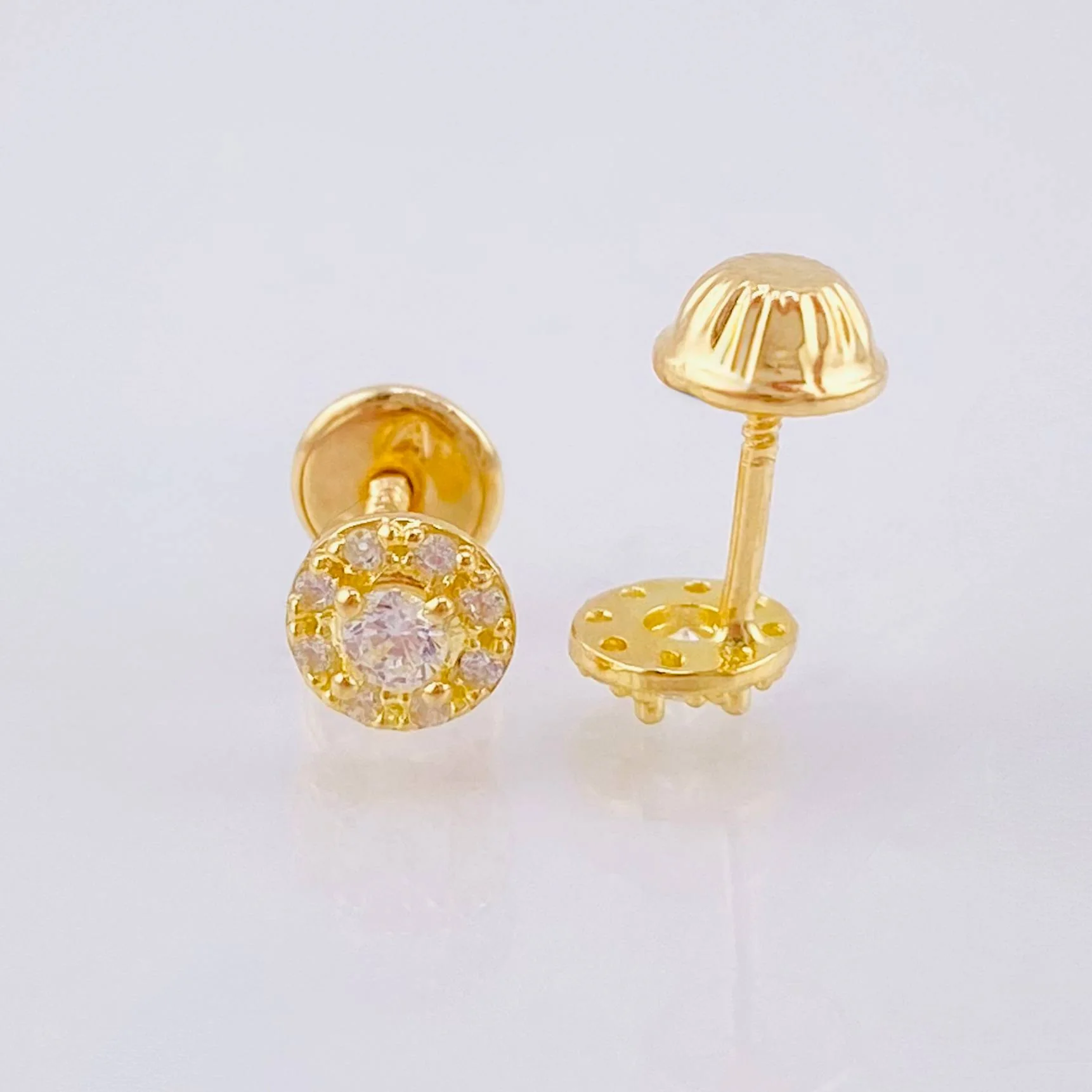 Topos Circulo Halo 0.95gr / 5.5mm Oro Amarillo 18K - Image 3