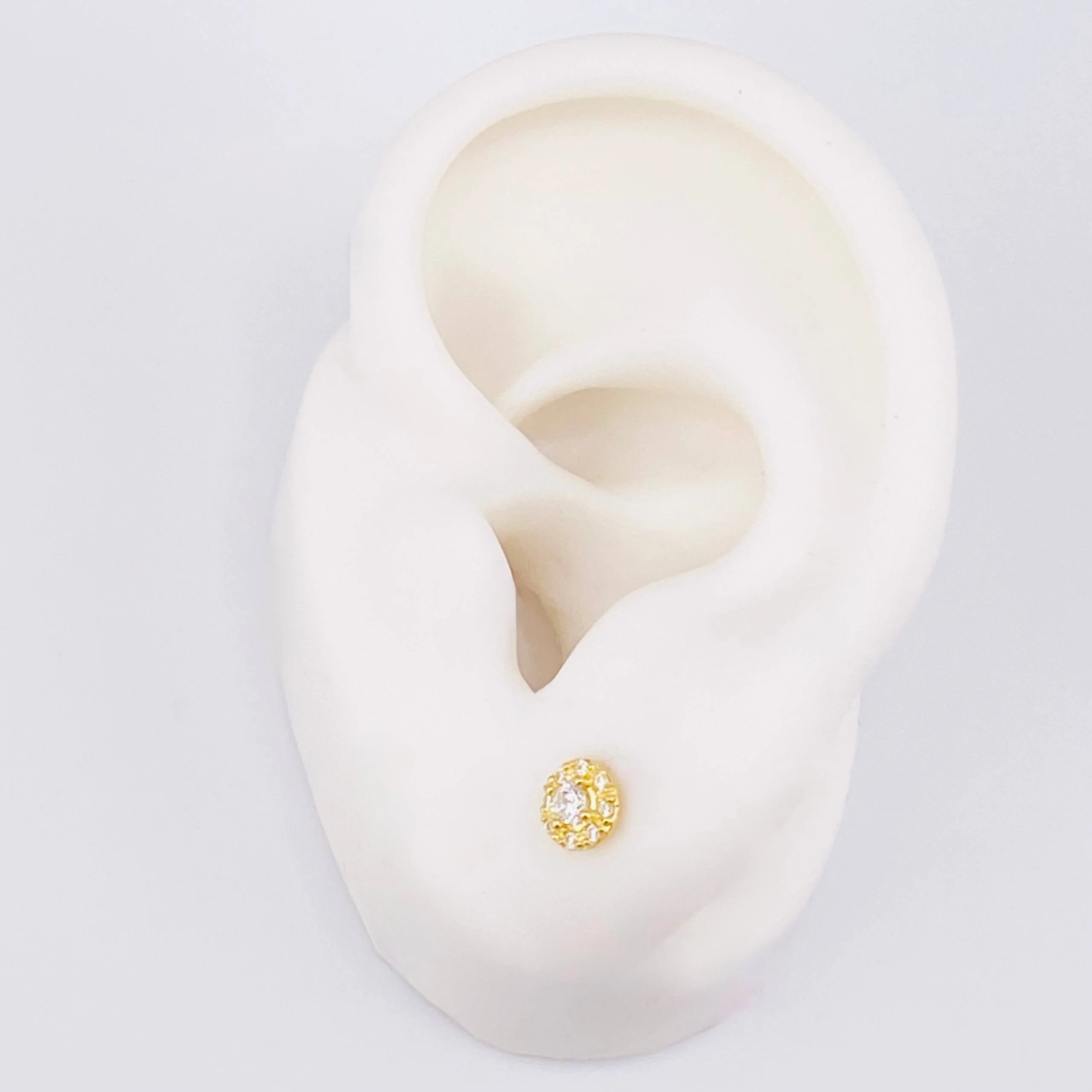 Topos Circulo Halo 0.95gr / 5.5mm Oro Amarillo 18K - Image 4