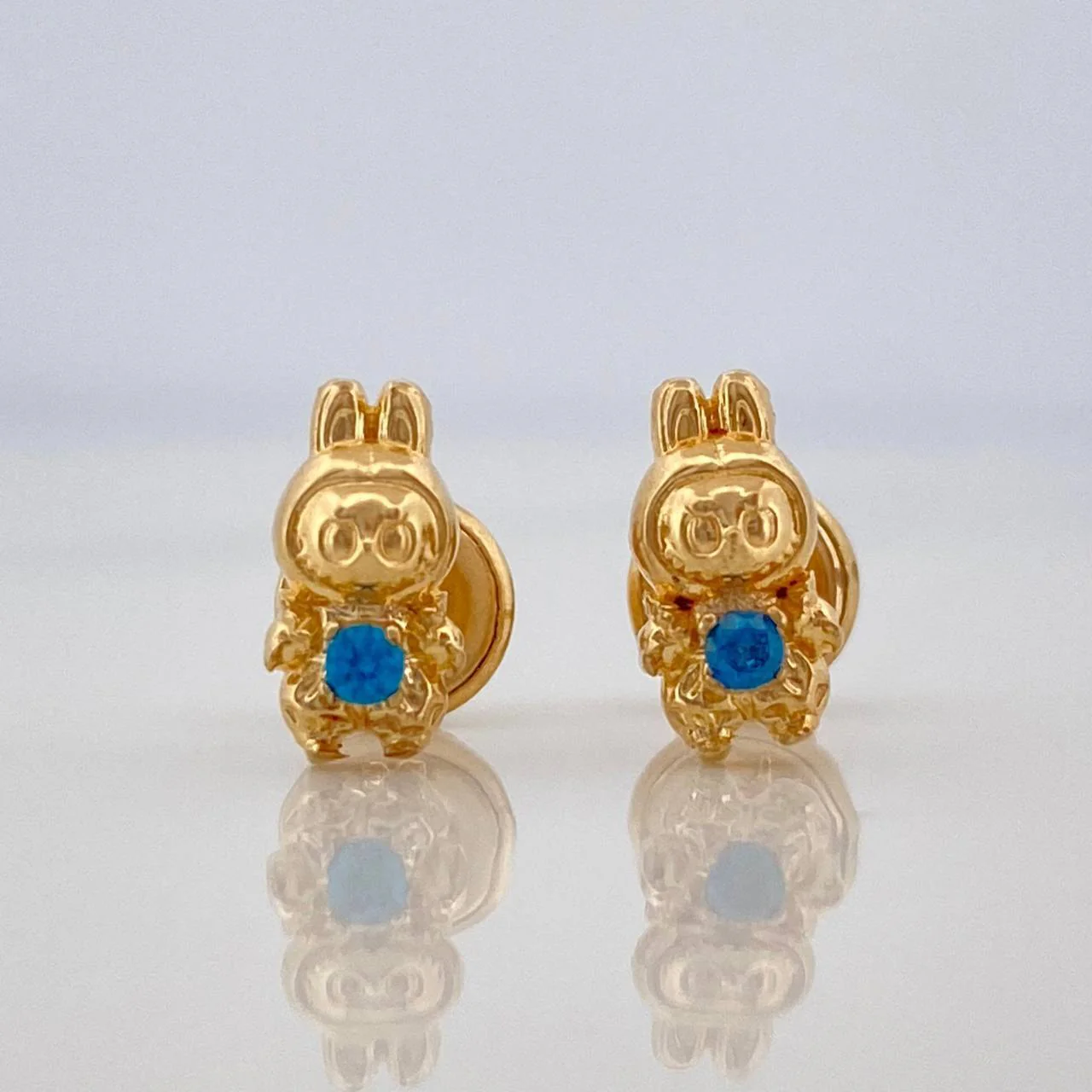Topos Conejo Sonriente 0.75gr / 8mm Oro Amarillo 18K %