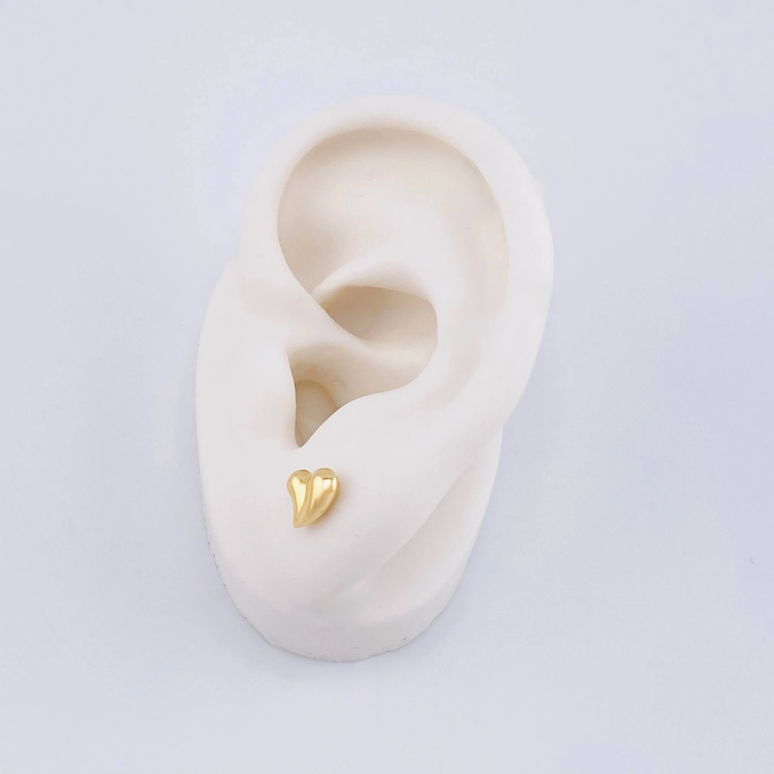 Topos Corazon Gotas Abultadas 0.6gr / 6.2mm Oro Amarillo 18K - Image 4