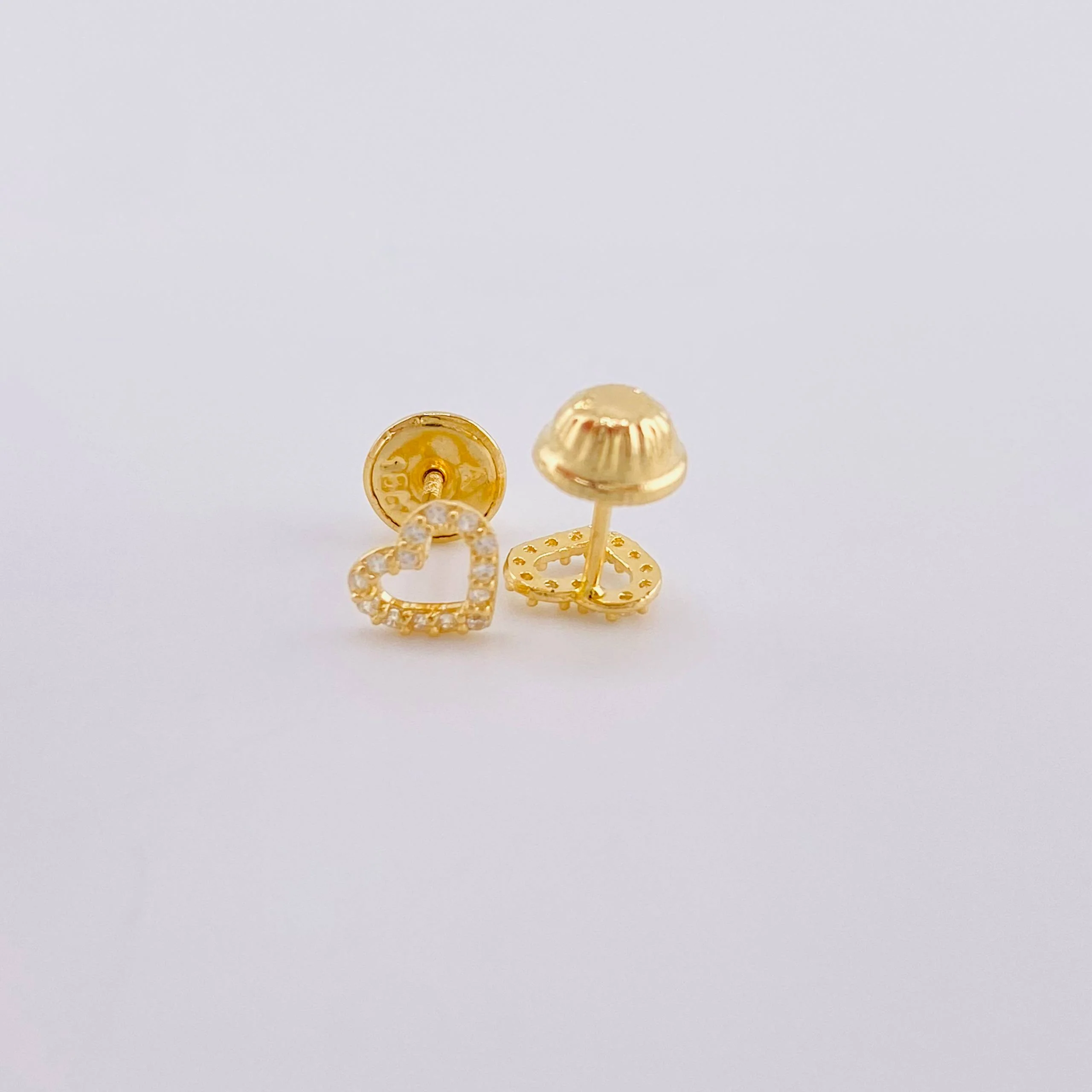 Topos Corazon Silueta Tupida 0.55 g / 4.8 mm Oro Amarillo 18K - Image 3