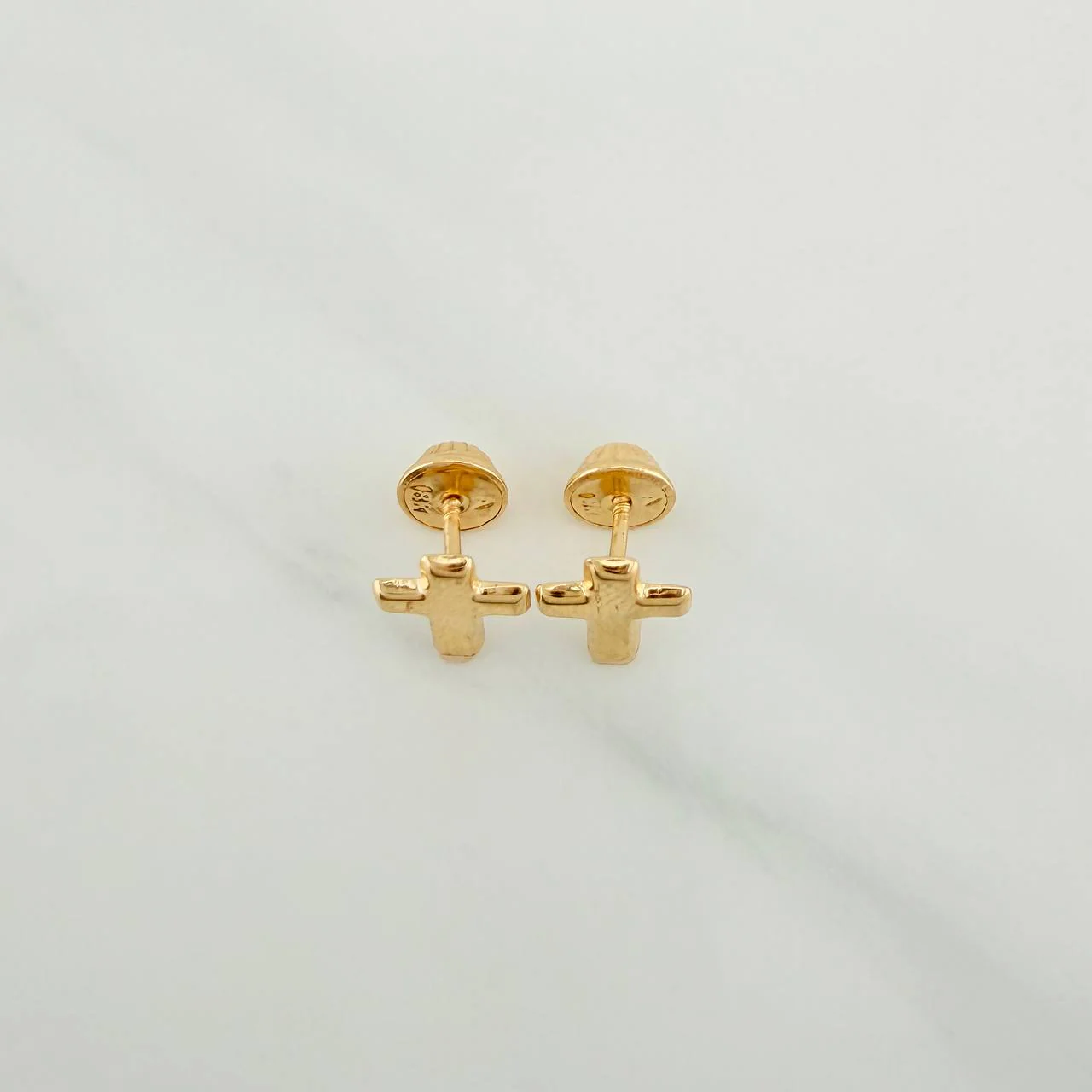 Topos Cruz 0.6gr / 9.14mm Oro Amarillo 18K % - Image 3