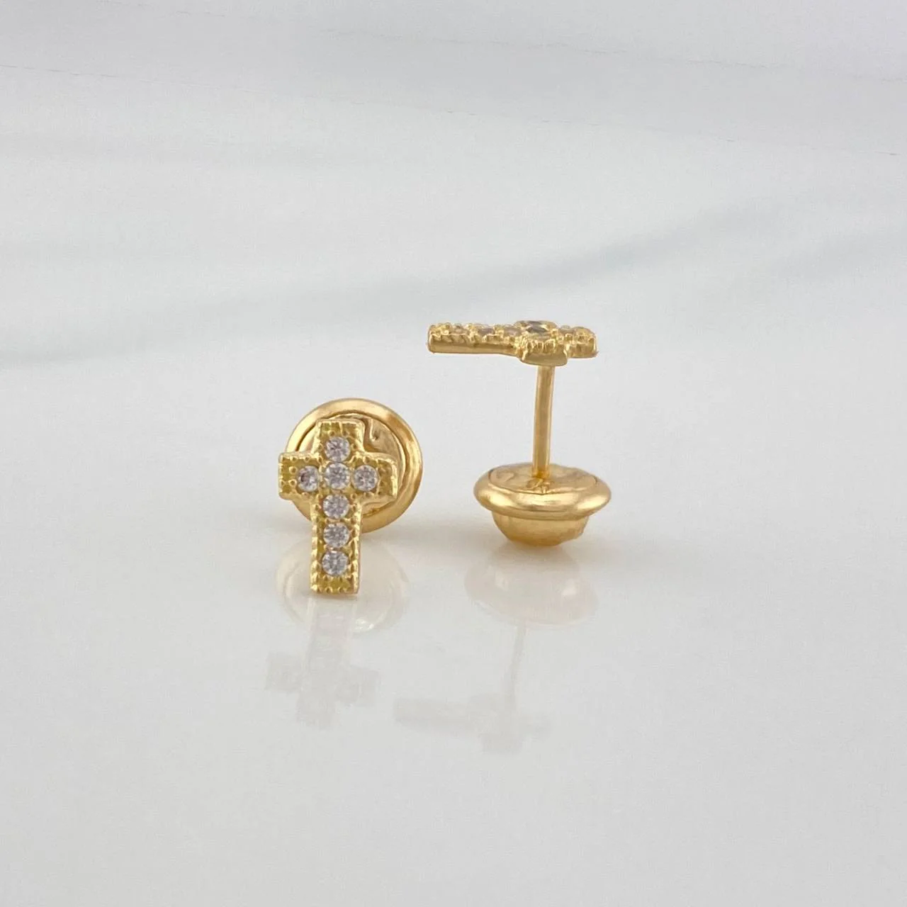 Topos Cruz 0.75 g / 6.74 mm Oro Amarillo 18K - Image 2