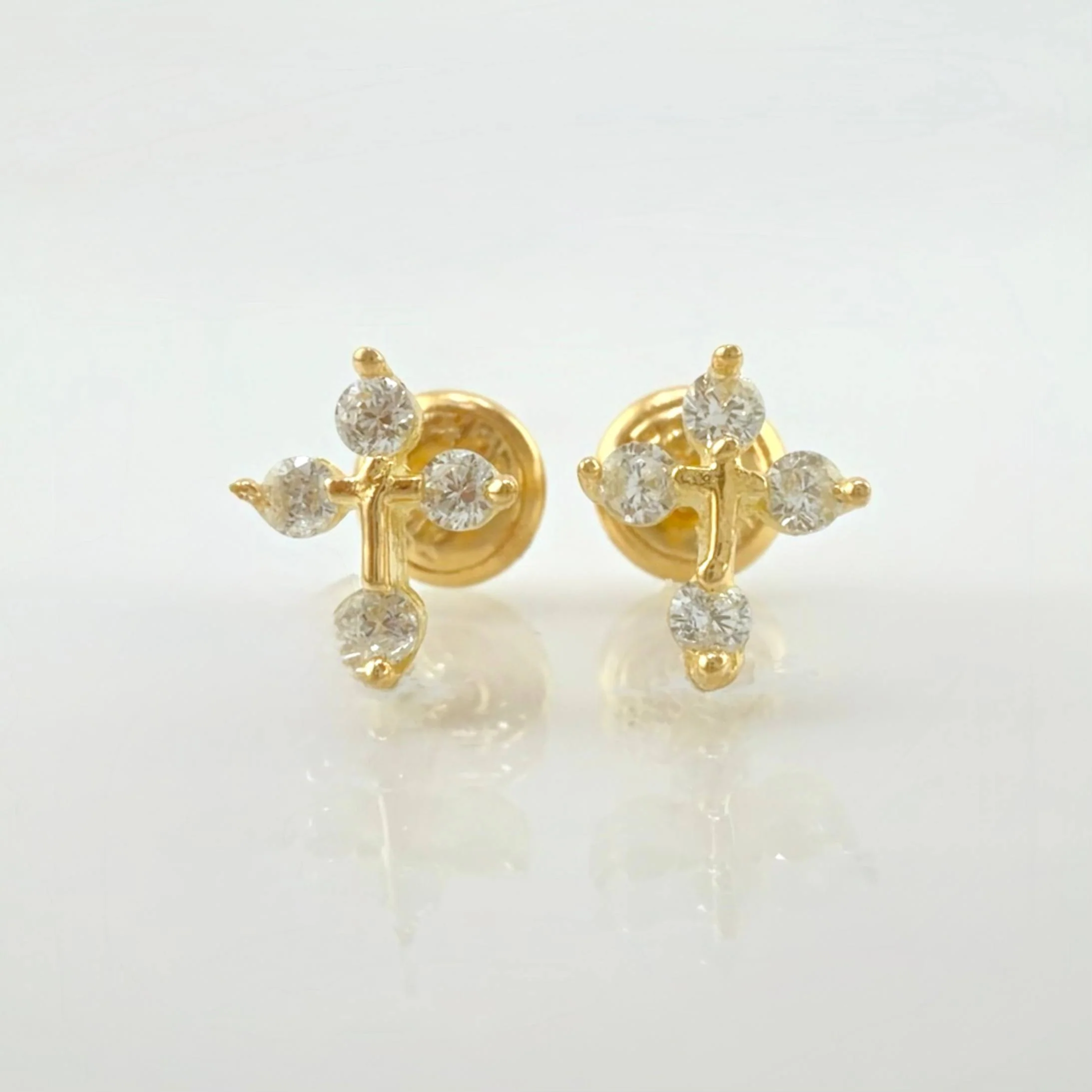 Topos Cruz Punta Destellante 1gr / 8.25mm Oro Amarillo 18K