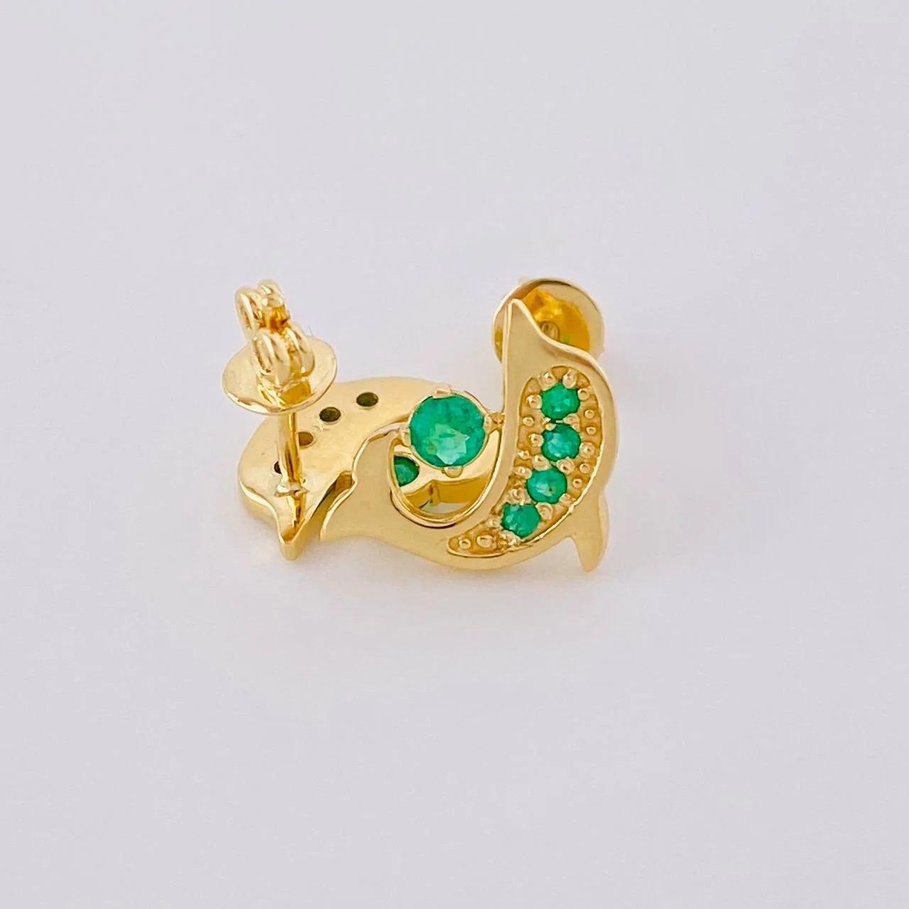 Topos Delfin Esmeraldas 31Pts 2.8 g / 10.7 mm Oro Amarillo 18K - Image 3