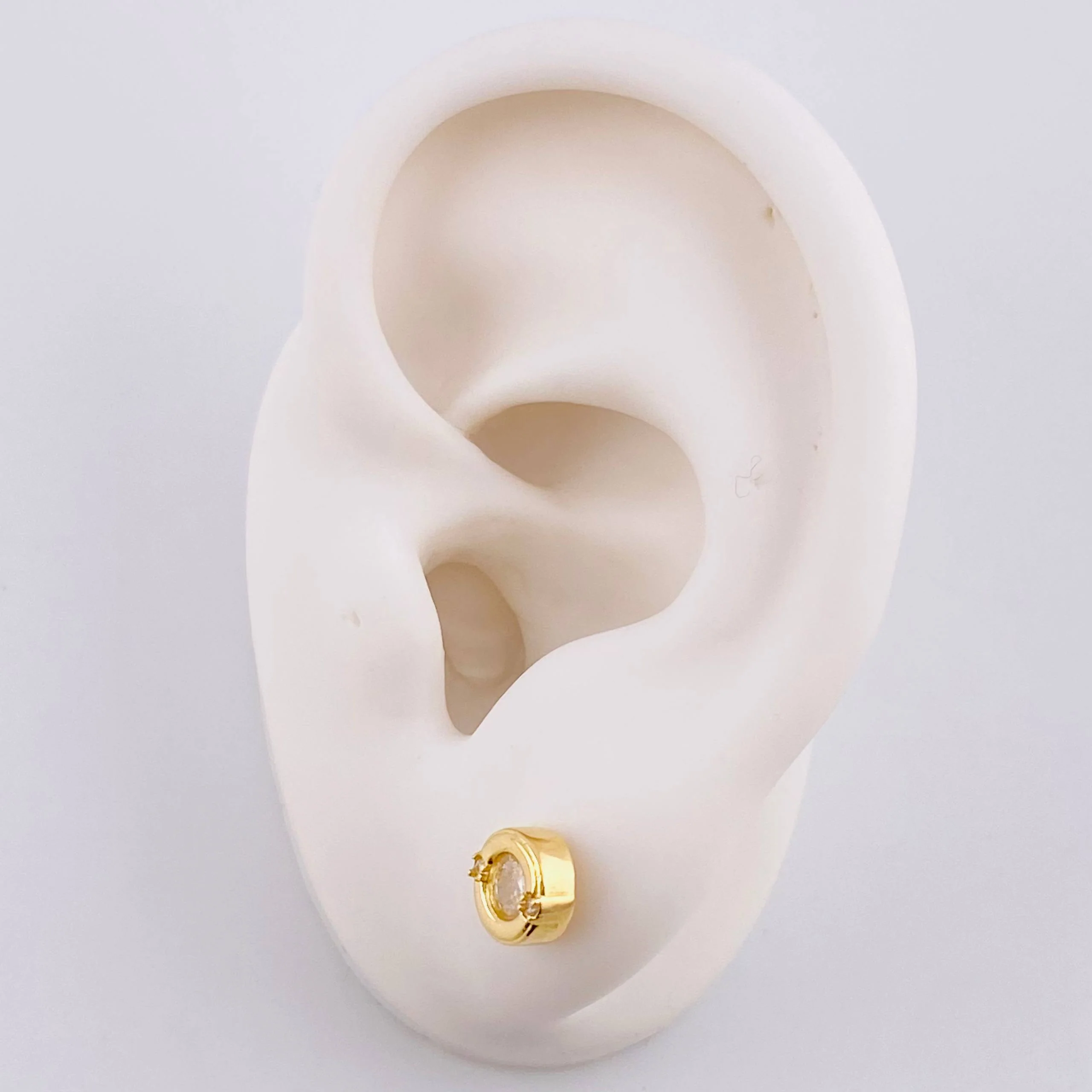 Topos Dona Bisel 2.3 g / 6.5 mm Oro Amarillo 18K - Image 4