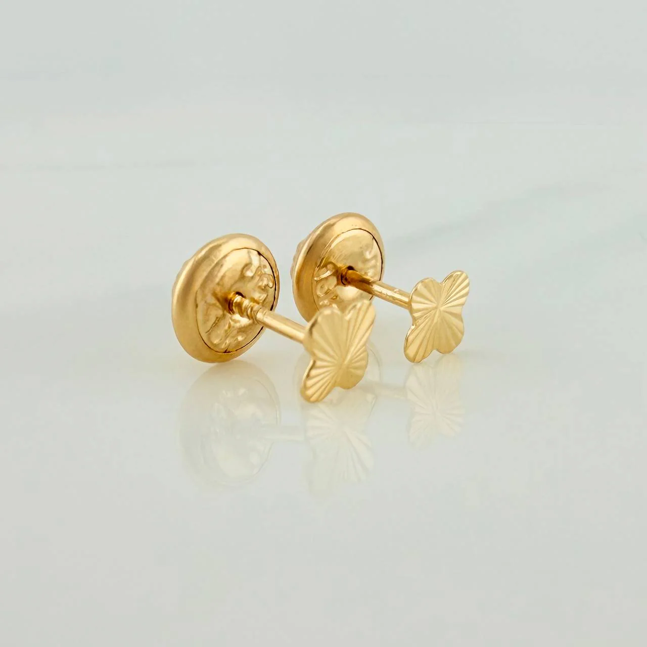 Topos Flor 0.45gr / 3.7mm Oro Amarillo 18K % - Image 3