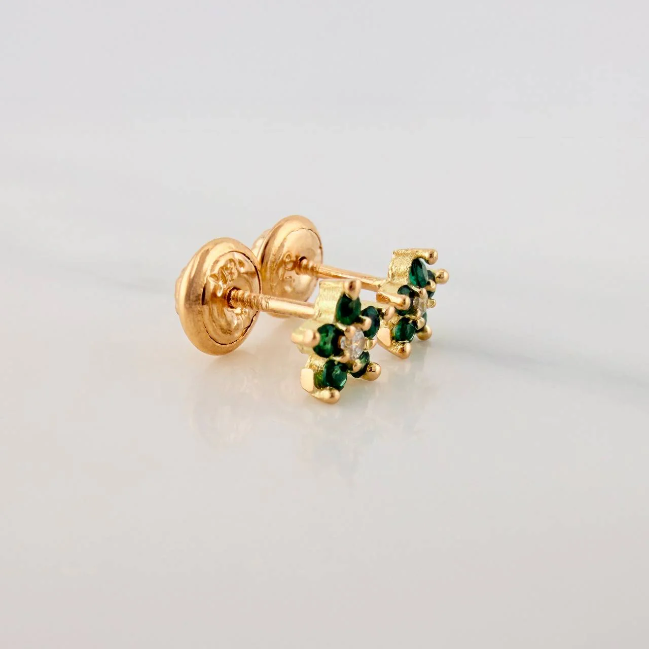 Topos Flor 0.85gr / 3mm Oro Amarillo 18K & - Image 3