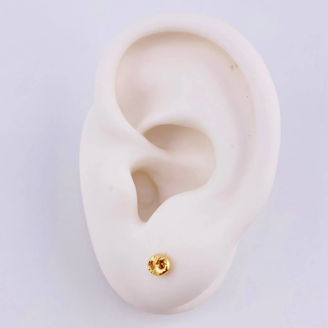 Topos GC Diamantado 0.55gr / 5.85mm Oro Amarillo 18K * - Image 4