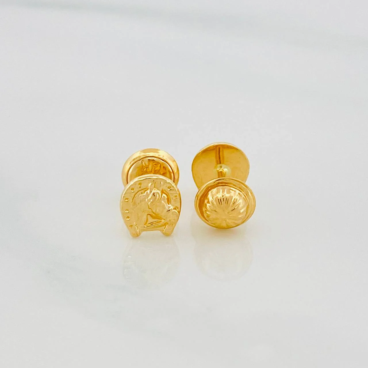 Topos Herradura Caballo 0.6 g / 4 mm Oro Amarillo 18K - Image 2