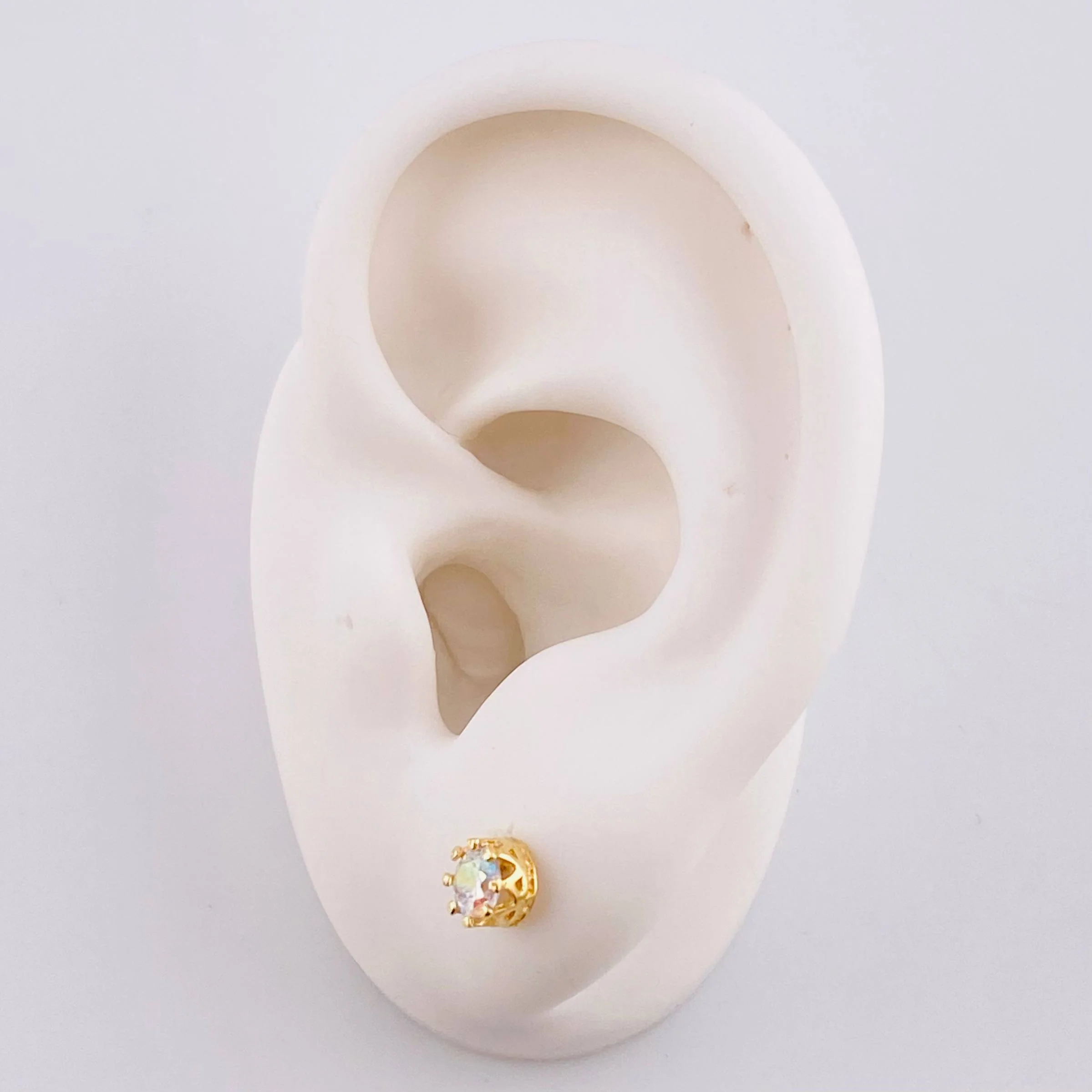 Topos Ocho Garras 1.5 g / 5.1 mm Oro Amarillo 18K - Image 4