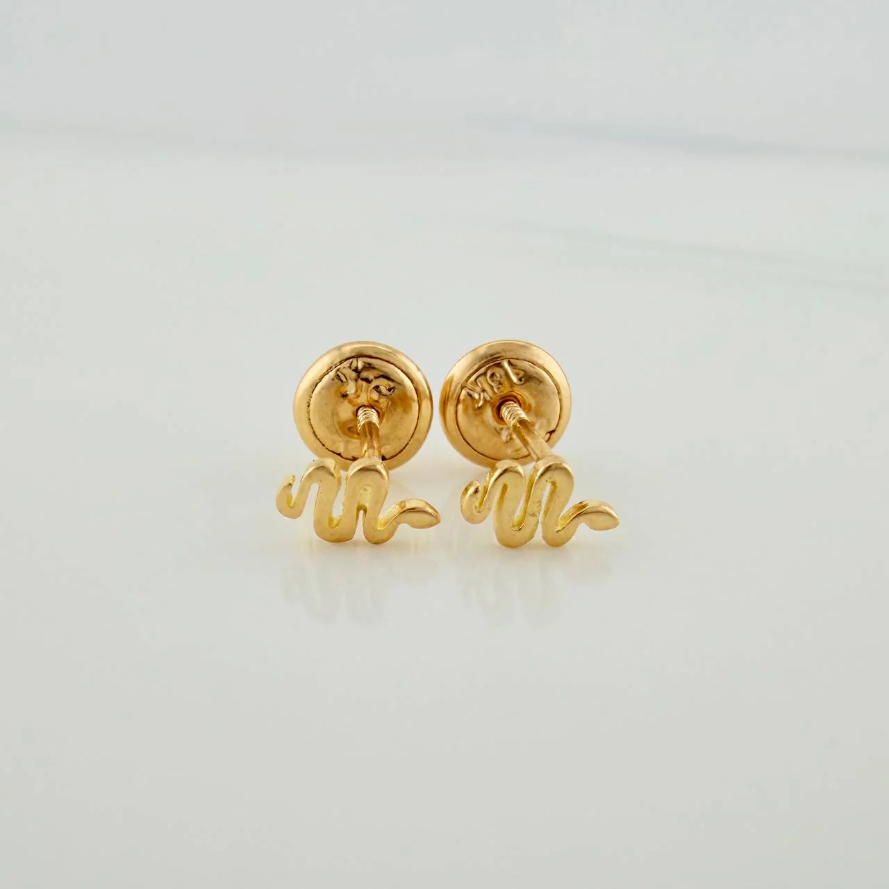 Topos Serpiente 0.6gr / 3mm Oro Amarillo 18K &