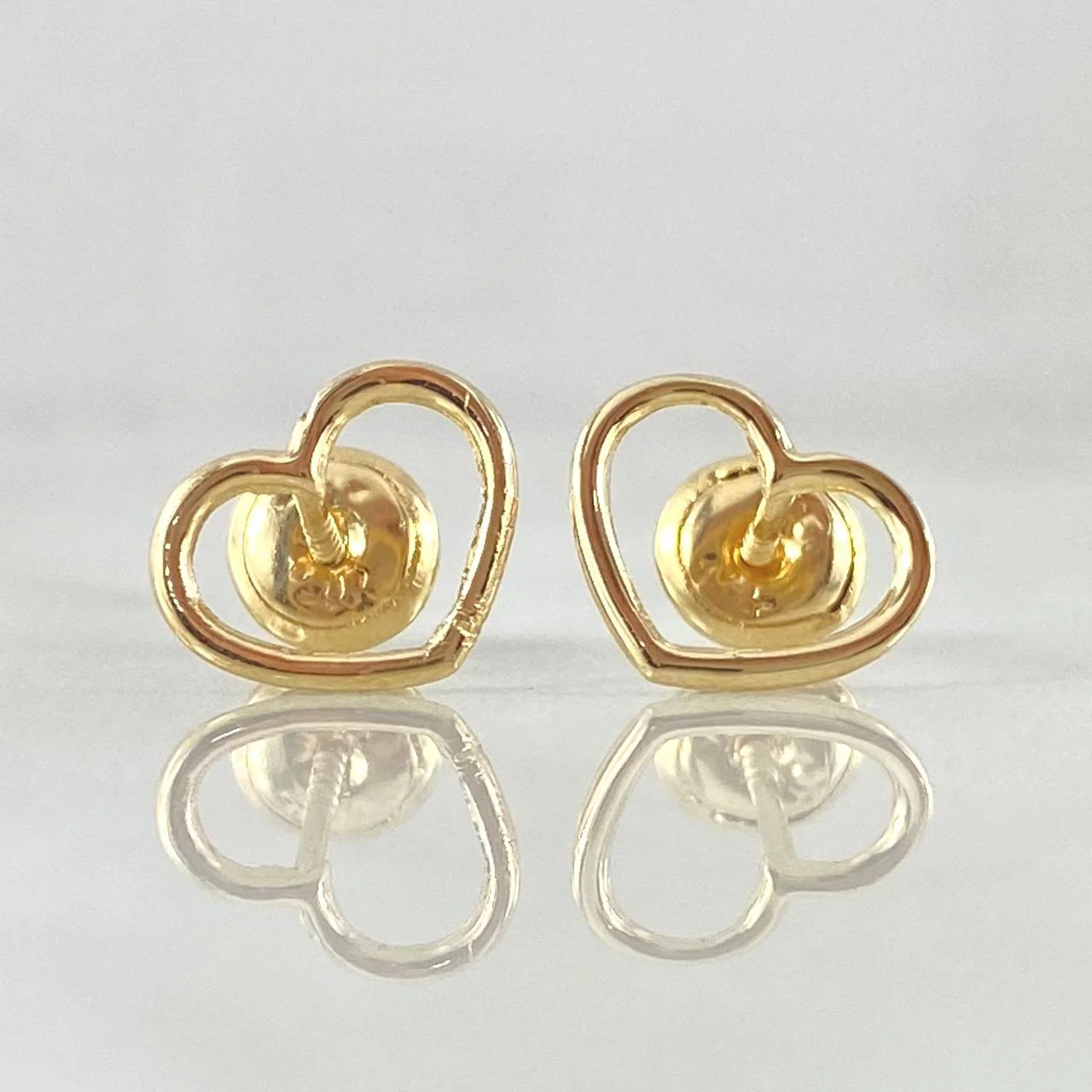 Topos Silueta Corazon 0.65gr / 7.9mm Oro Amarillo 18K *