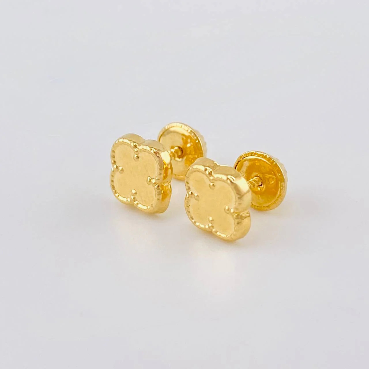 Topos Trebol 0.5 g / 6,8 mm Oro Amarillo 18K - Image 3