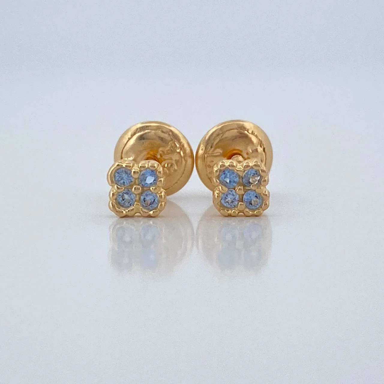 Topos Trebol 0.6gr / 3.77mm Oro Amarillo 18K &