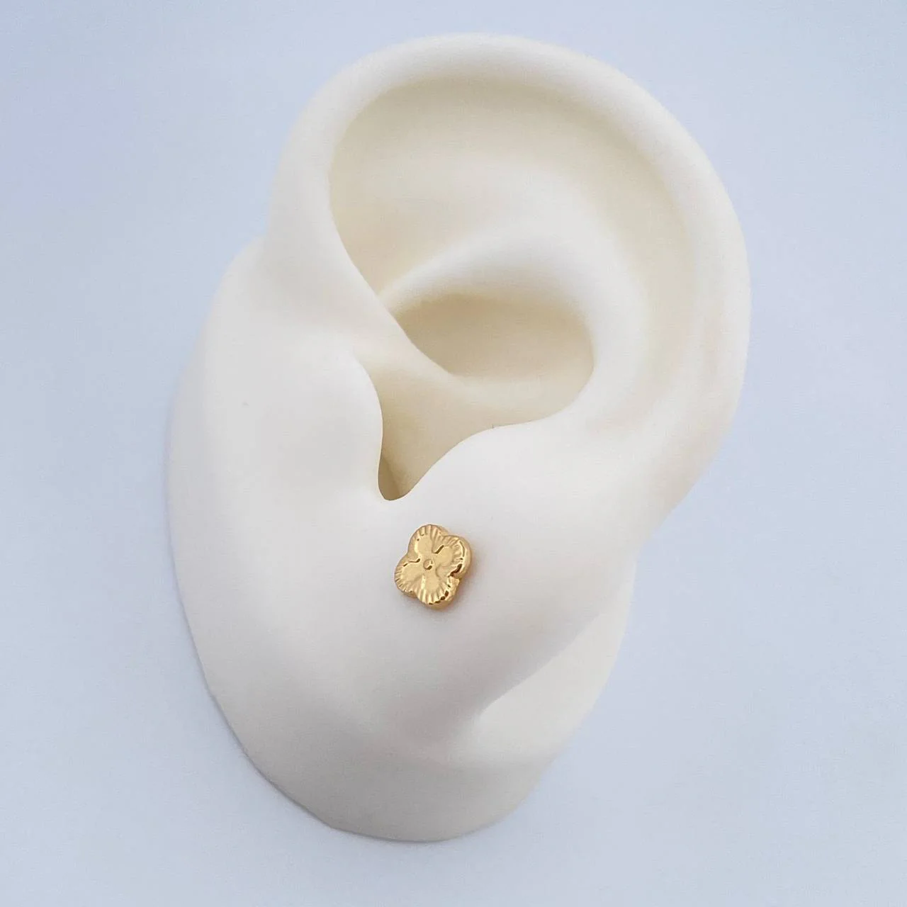 Topos Trebol 0.6gr / 5.3mm / Oro Amarillo 18K & - Image 3