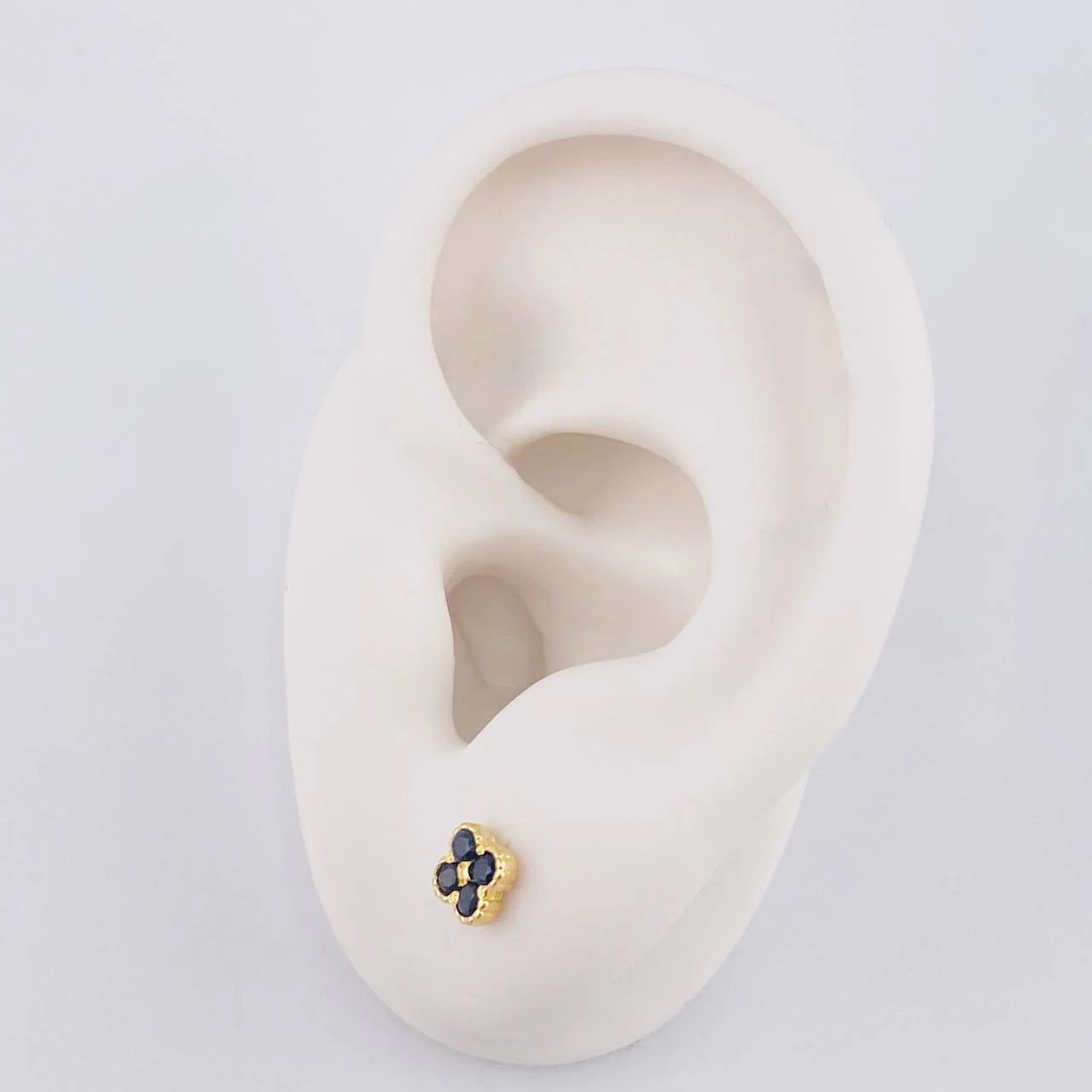 Topos Trebol 1 g / 5.1 mm Oro Amarillo 18K - Image 4
