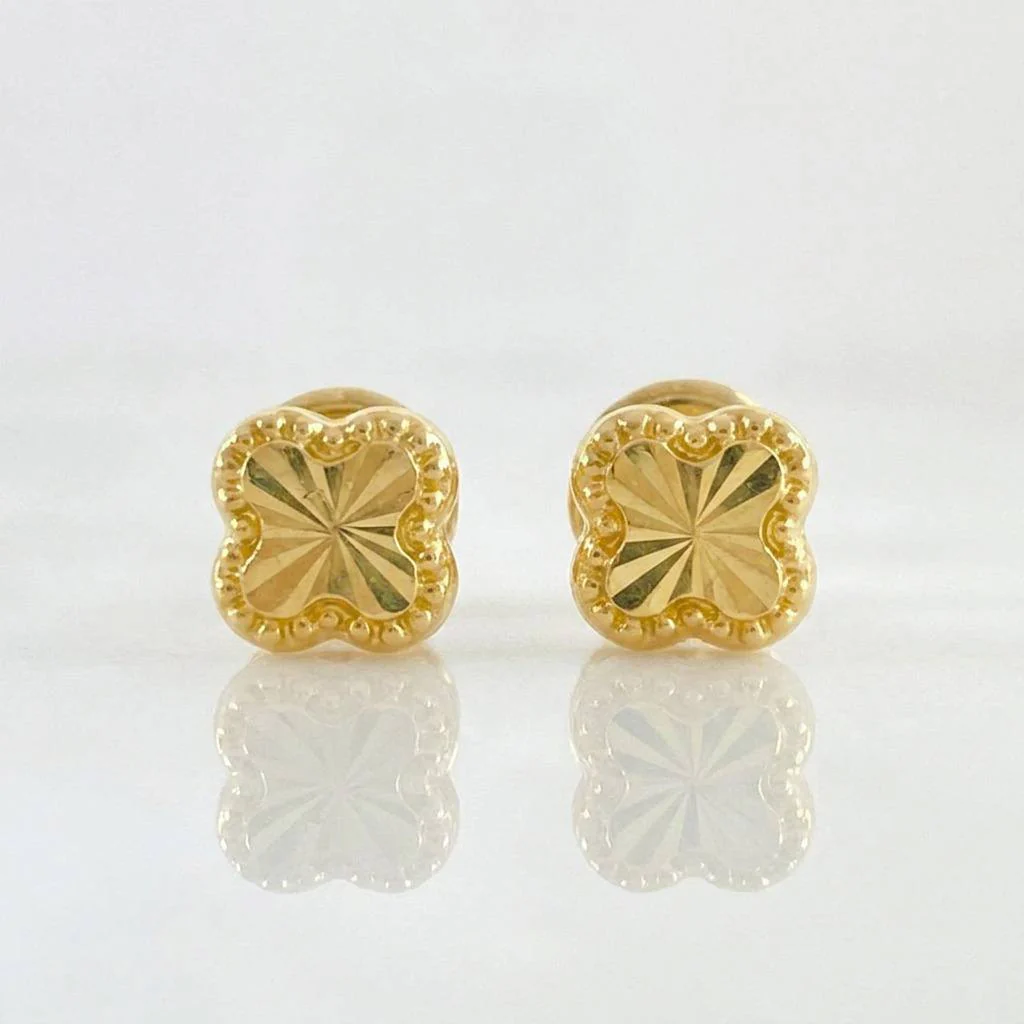 Topos Trebol Diamantado 0.6g / 6mm Oro Amarillo 18K
