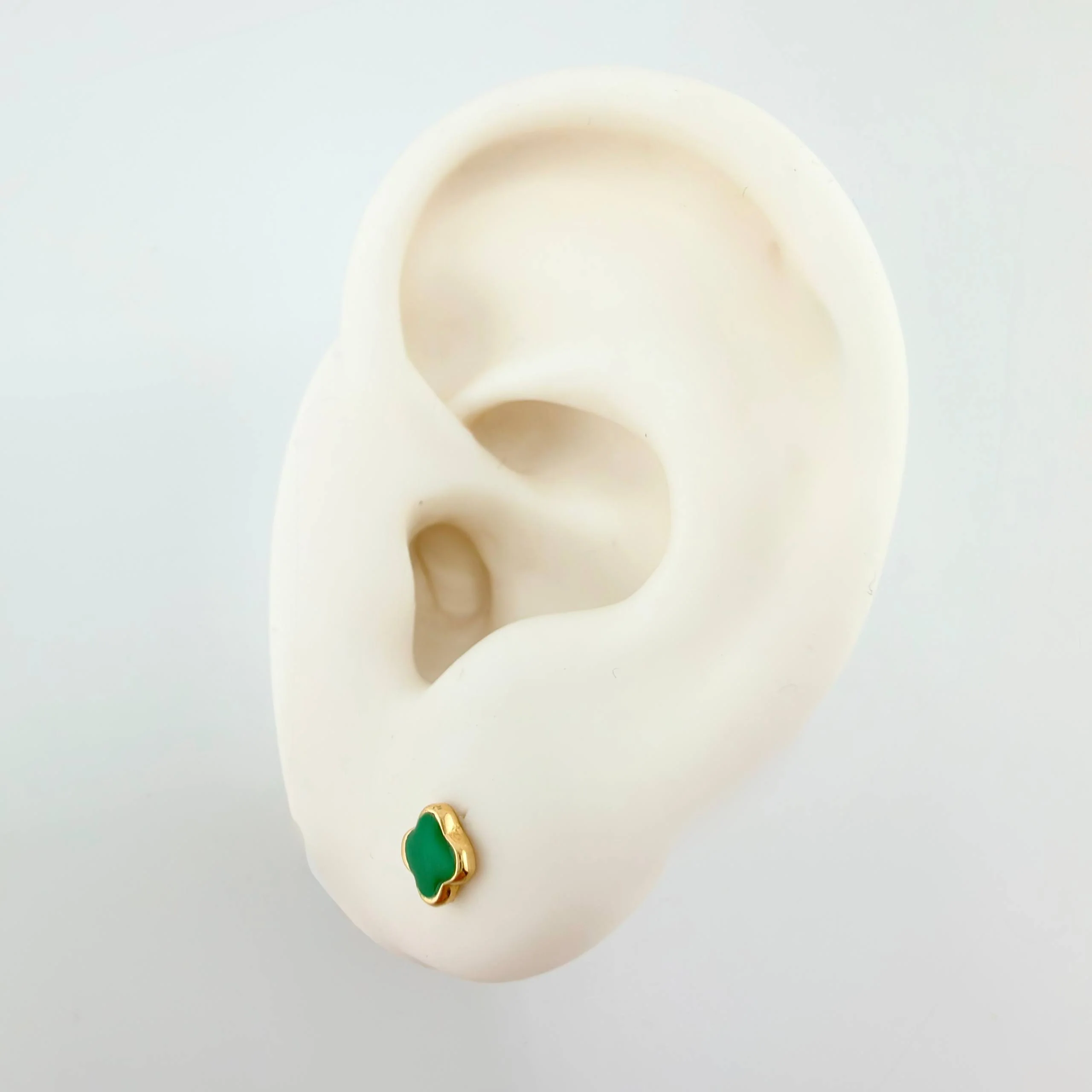 Topos Trebol Verde 0.75gr / 4.6mm Oro Amarillo 18K - Image 3