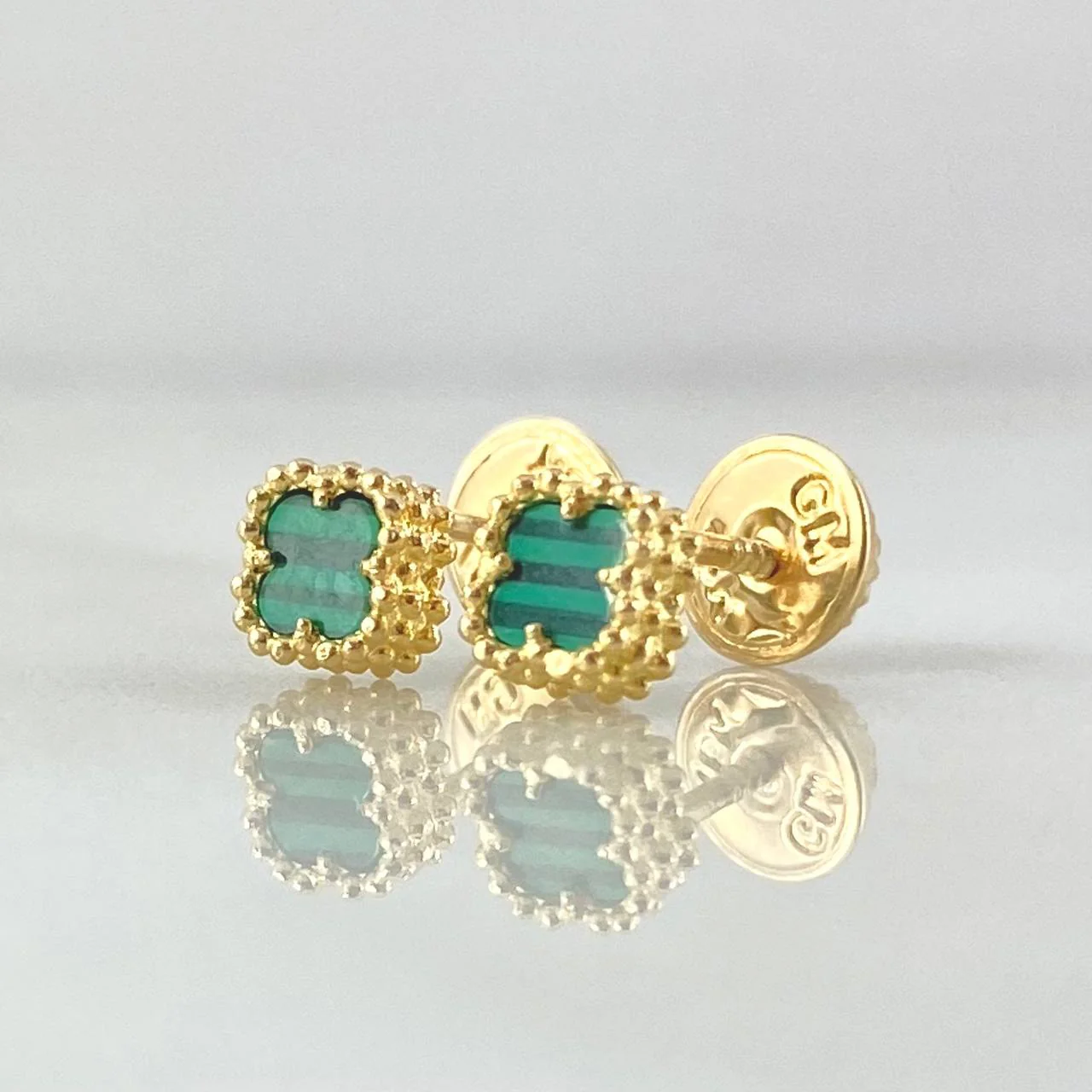 Topos Trebol Verde 1.15gr / 5mm Oro Amarillo Nac.Esp. 18K © - Image 2