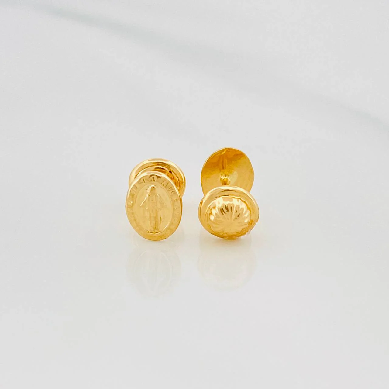 Topos Virgen Milagrosa 0.7 g / 6 mm Oro Amarillo 18K - Image 3